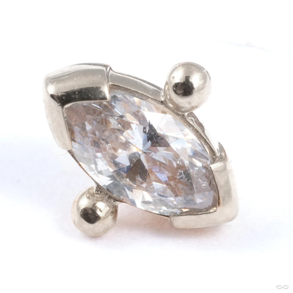 Pylon Press-fit End in Gold from Auris Jewellery - Image 6